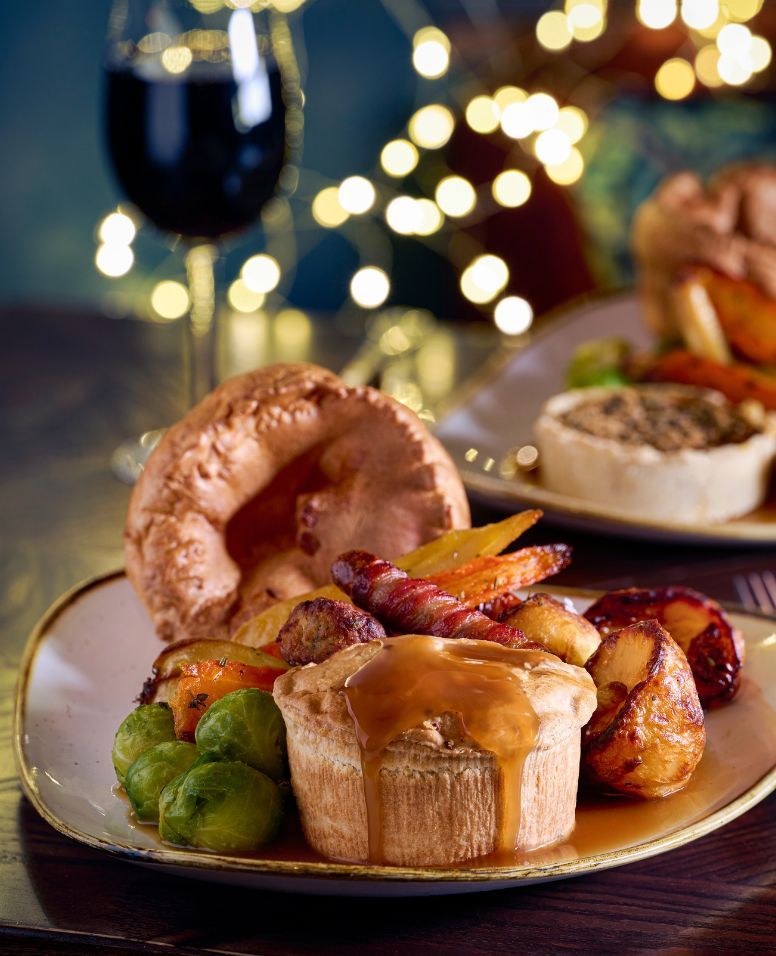 Lunch & Dinner at The Stepping Stones in Ashbourne